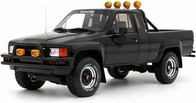 1:18 for Toyota Hilux SR5 Glossy Black 202 Resin Transporter Car Models Collection Souvenir Decoration Mini Simulation Toys