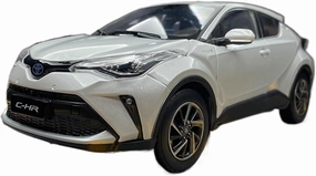 Alloy Resin Car Vehicle Model 1 18 Fit for Toyota C-HR Yellow Alloy Simulation Car Model Collection Adult Toy Crafts Festive Deluxe Gift (Color : White)