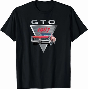 AMERICAN MUSCLE CAR, RED 1967 GTO, CLASSIC HOT RODS, CAR GUY T-Shirt