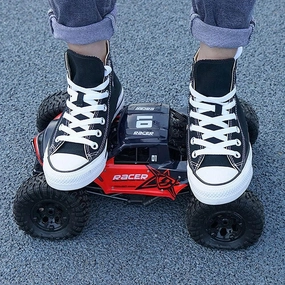 Amphibious RC Cars 1:10 Scale Large Rc Trucks 4x4 Off Road Waterproof 30 Mins Play Time Rc Cars for Adults Amphibious Remote Control Car with 2 Rechargeable Batteries