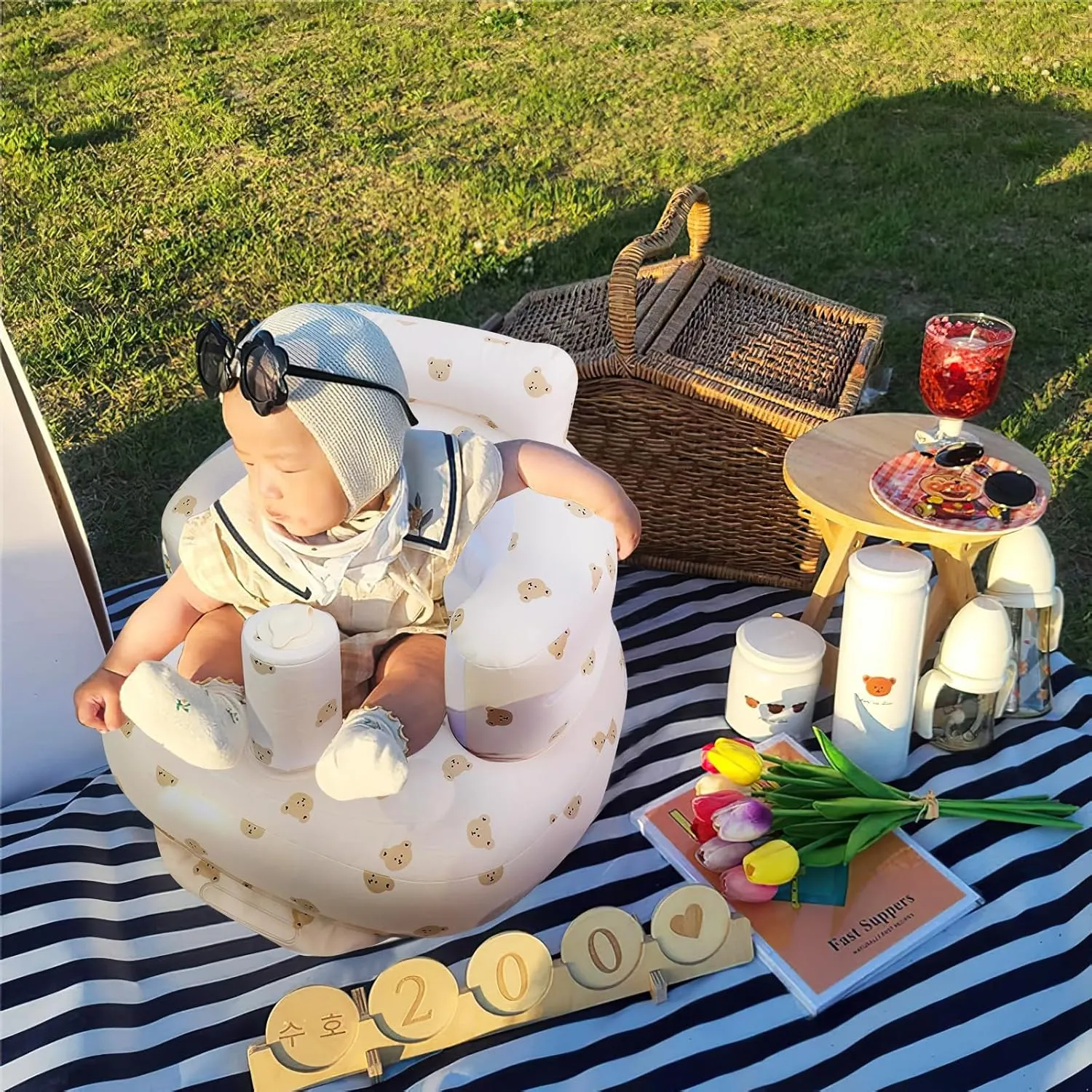 Baby Inflatable Seat with Suction Cups for Babies 3 Months & Up, Baby Floor Seats for Sitting Up with Built in Air Pump, Blow Up Baby Chair for Infants - Bear Head