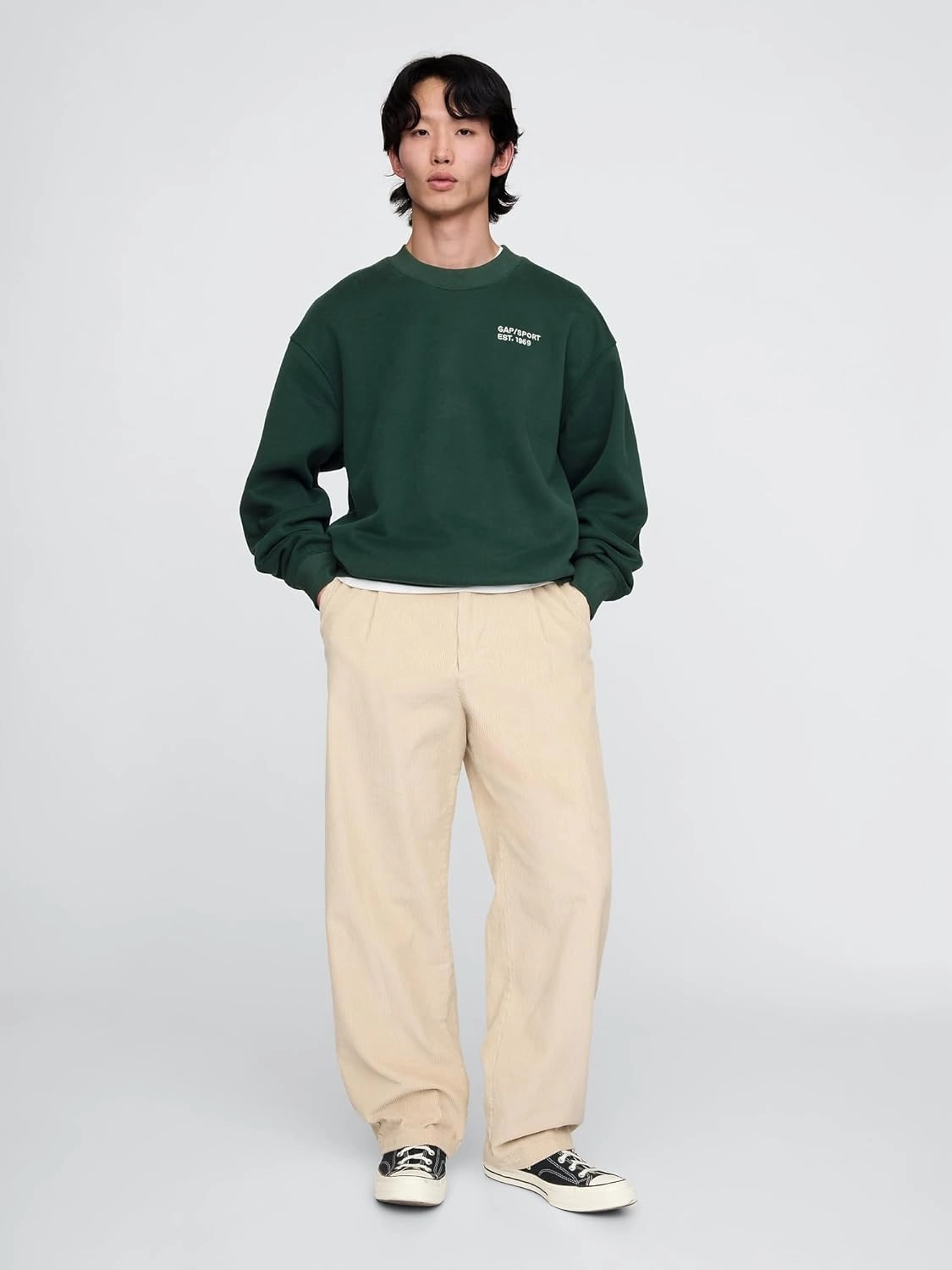 GAP Men's Mini Logo Crewneck Sweatshirt