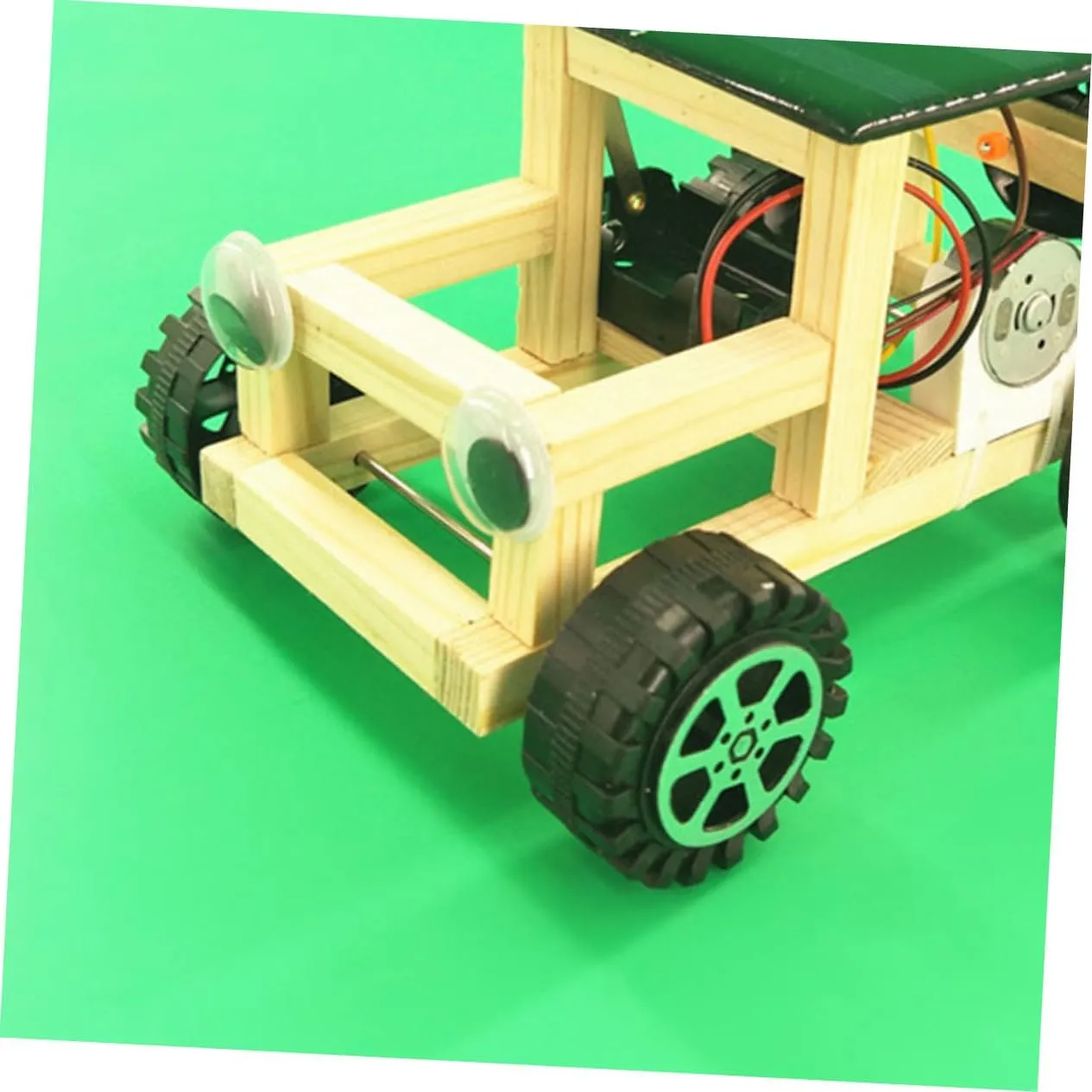 Handmade Solar Car Model Kit Kids Educational Car Science Learning Toys Random Color