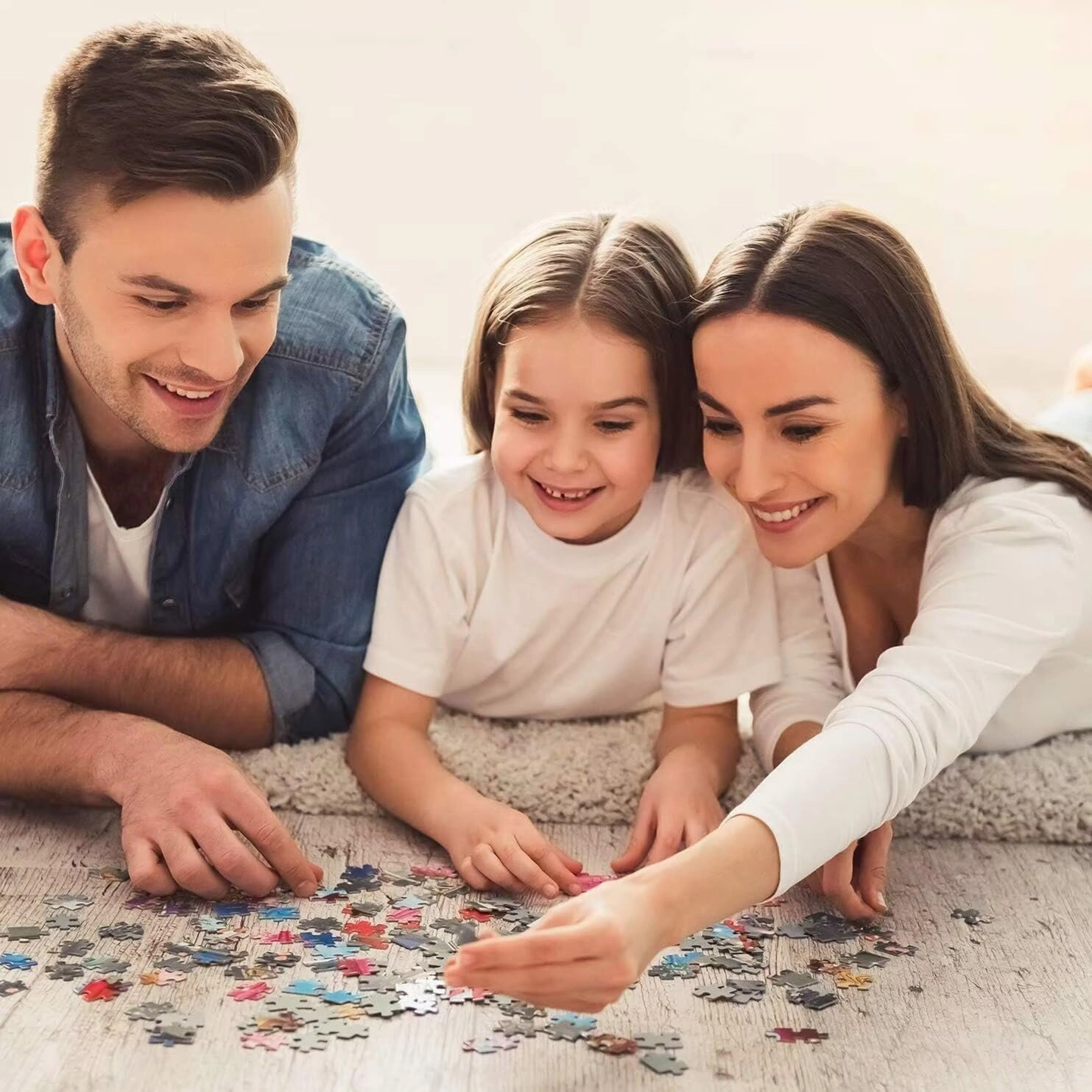 in The Colorful sea, There are Fish, Sharks and Dolphins Everywhere. 1000 Pieces of Puzzles for Adults, Teenagers and Children, Festive Wooden Puzzles, Mental Challenges, Educational Games