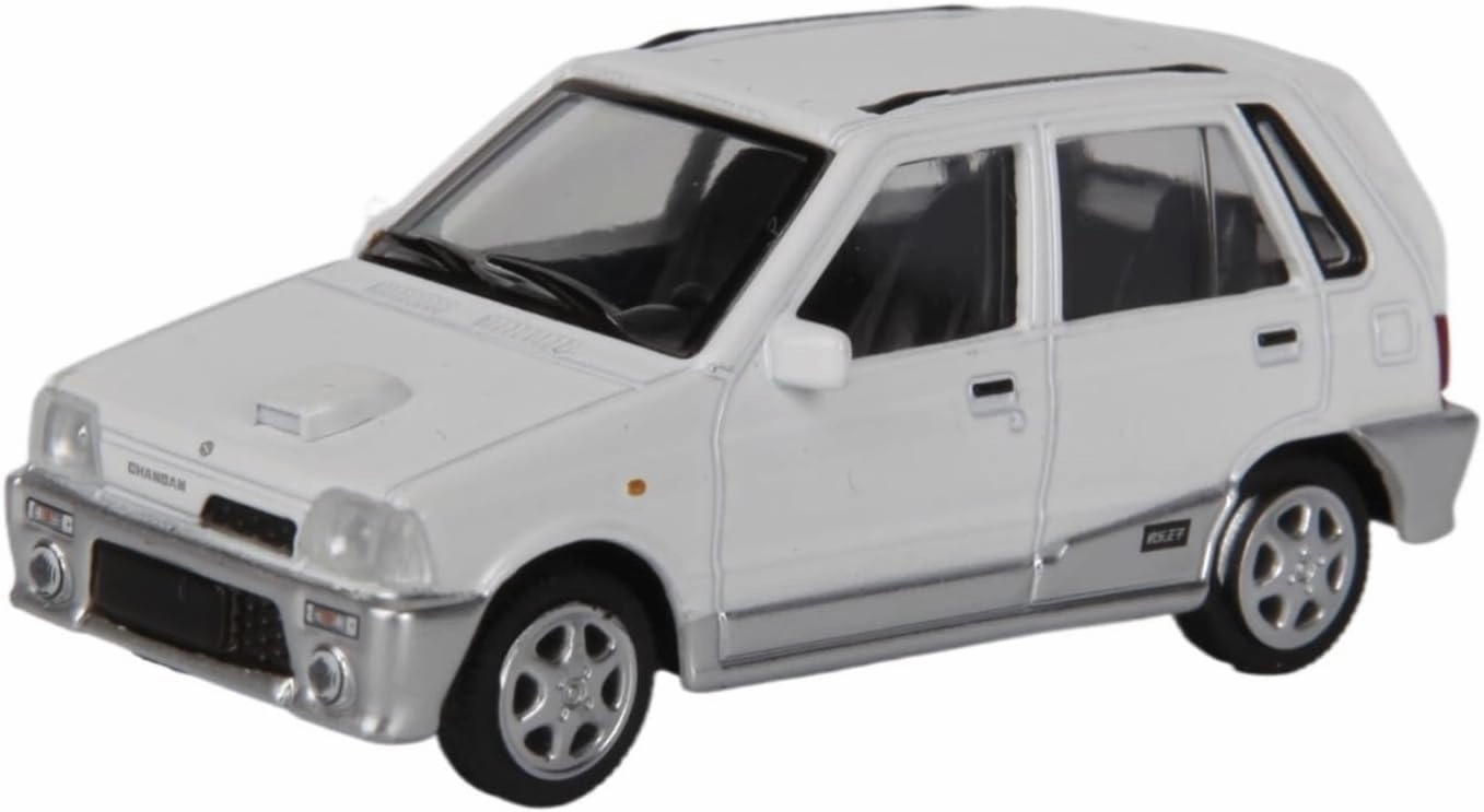 Mini Cars Replica 1/64 for Alto Happy Prince Alloy Car Model White Non-openable Door Hobbyist Collection Race Car Birthday Party Decorations