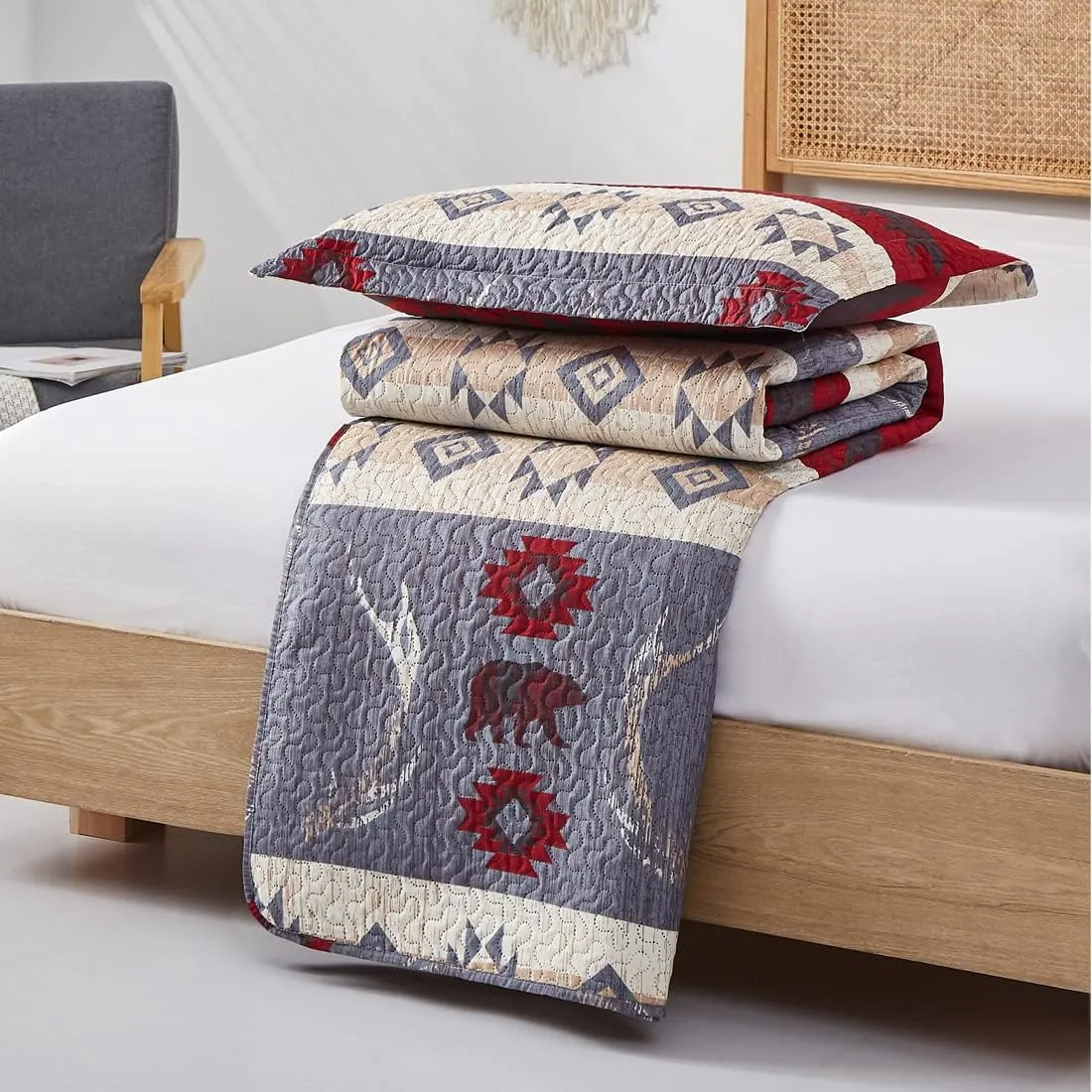 Oliven Black Bear Lodge Quilt Full/Queen Size Rustic Bedding Antlers Lightweight Cabin Bedspread Bohemia Moon Stripe Coverlet Summer Bed Cover Rustic Home Decor