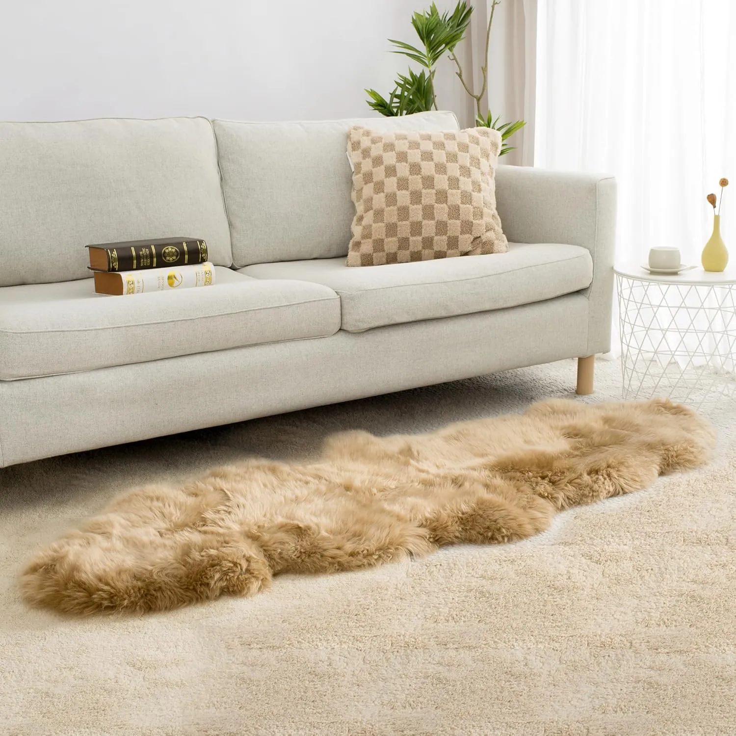 Premium Genuine Sheepskin Area Rug for Bedroom,Real Fluffy Soft Wool Fur Carpet Natural Luxury Lambskin Rugs Seat Chair Covers for Couch Sofa Living Room(Tan,2×6 Feet Sheepskin)