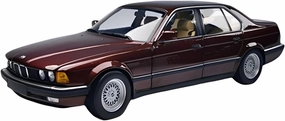 Resin Car Vehicle Model Fit for BMW 730i E32 1986 1 18 Alloy Simulation Car Model Collectible Decoration Toys Gift Festive Deluxe Gift (Color : Red E32)