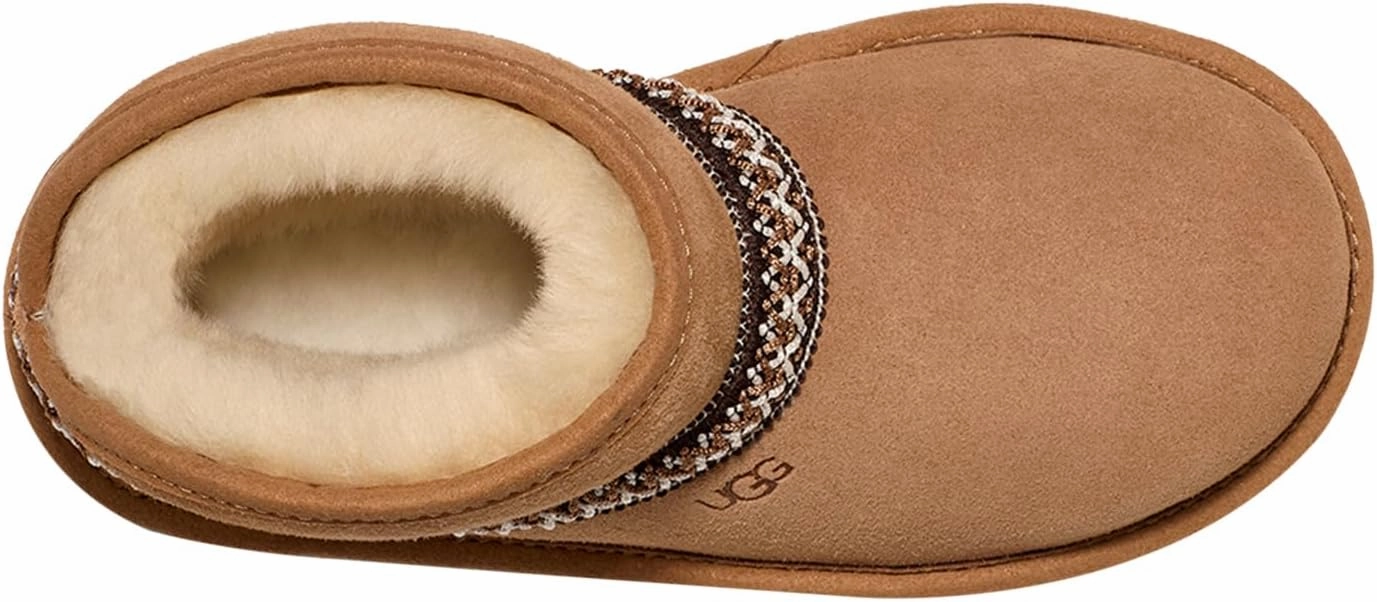 UGG Unisex-Child T Classic Mini Crescent Fashion Boot