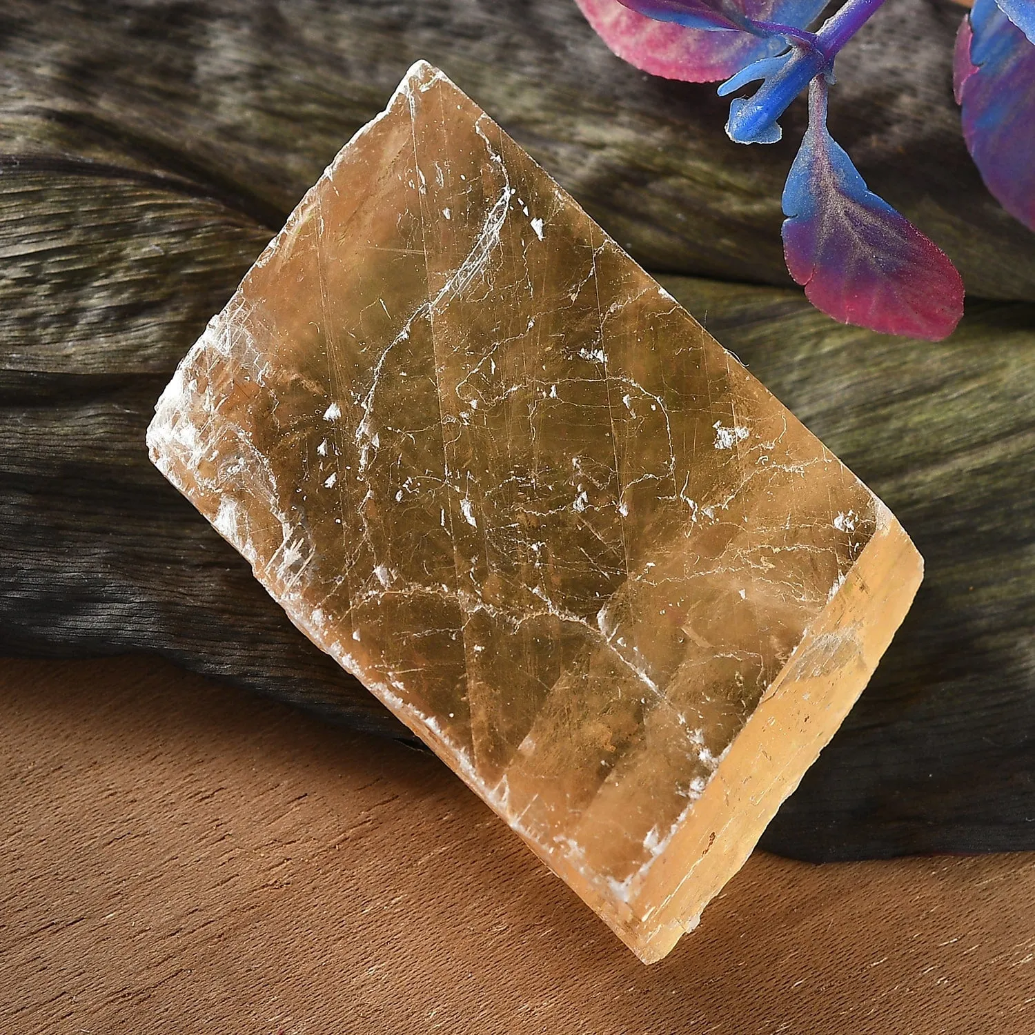 Yellow Icelandic Spar Cube – Amplify Your Intentions with Clarity